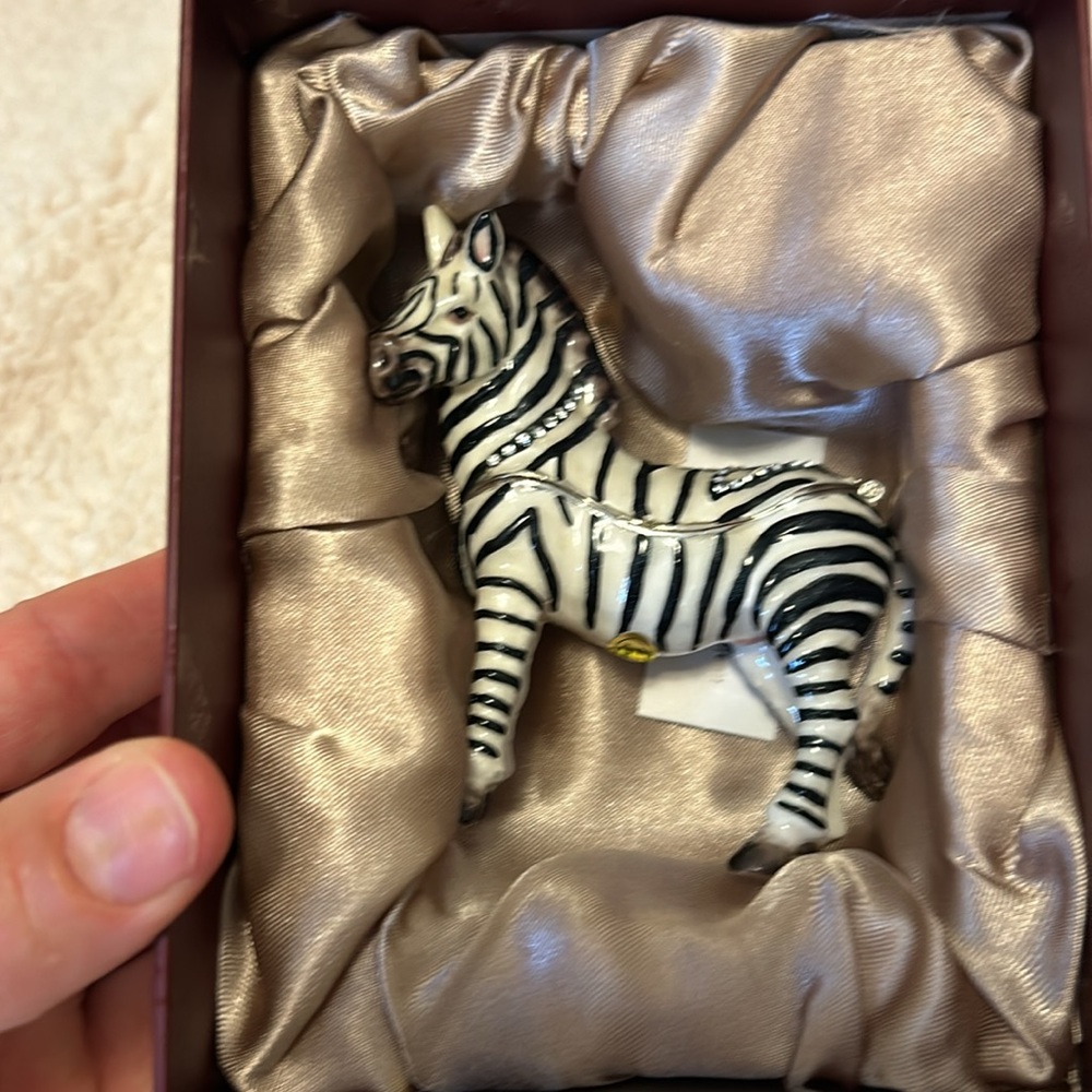 Zebra Trinket Box - Picture 7 of 9